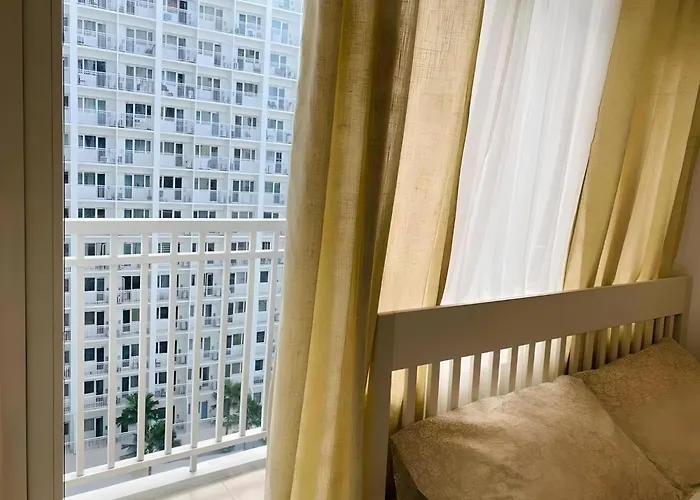 Apartment Dtravellers 2 At Shore 1 Tower C