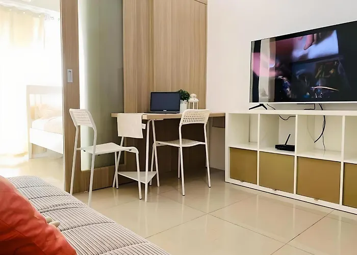 Apartment Dtravellers 2 At Shore 1 Tower C Manila